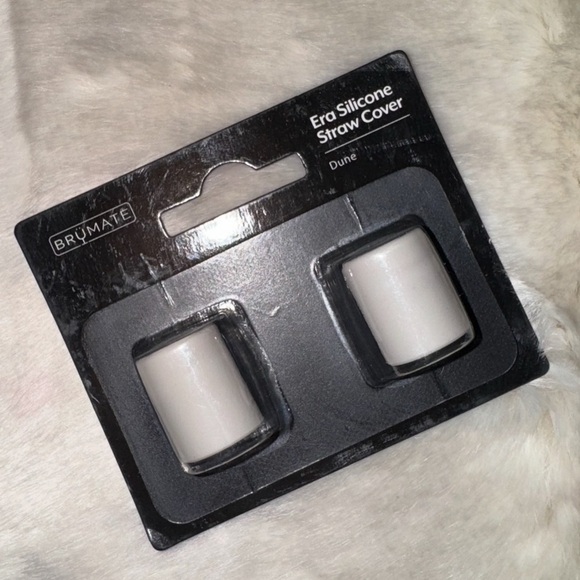 NEW! BRUMATE Dune (Ivory) Magnetic Straw Covers (set of 2) New in Package! - Picture 2 of 12